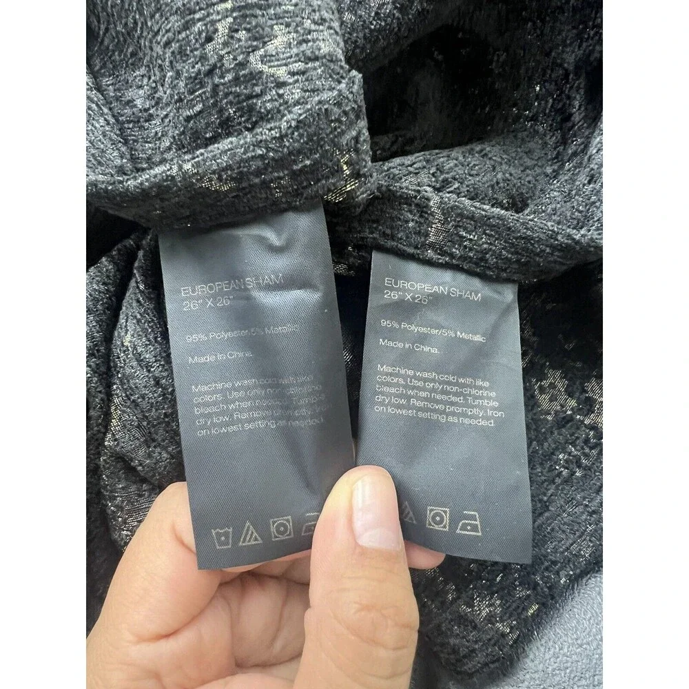 Donna Karan Black Onyx Full/Queen Duvet Cover + 2 Standard Shams + 2 Euro Shams